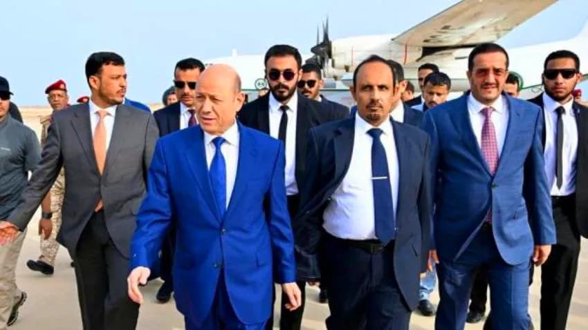 اخجلوا قليلا