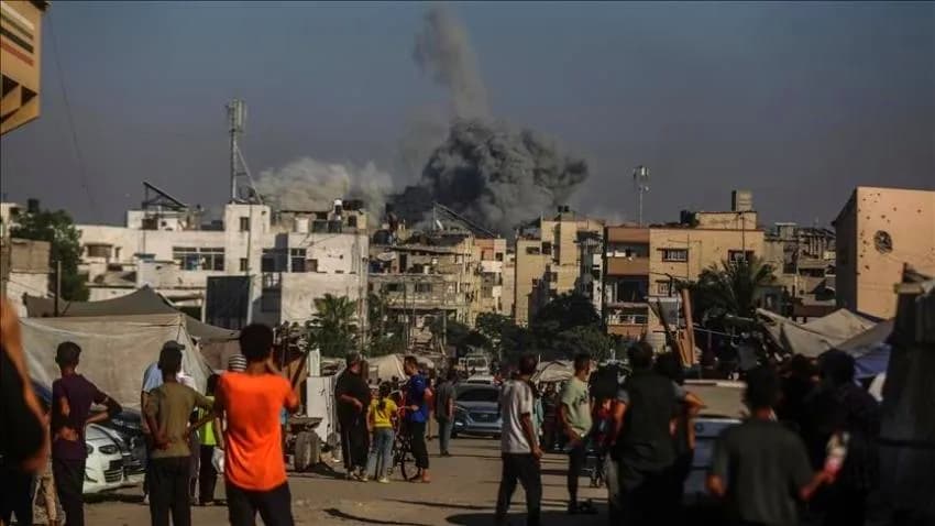 إسرائيل تقتل 21 فلسطينيا بغزة منذ فجر الاثنين بينهم 5 منتظري مساعدات