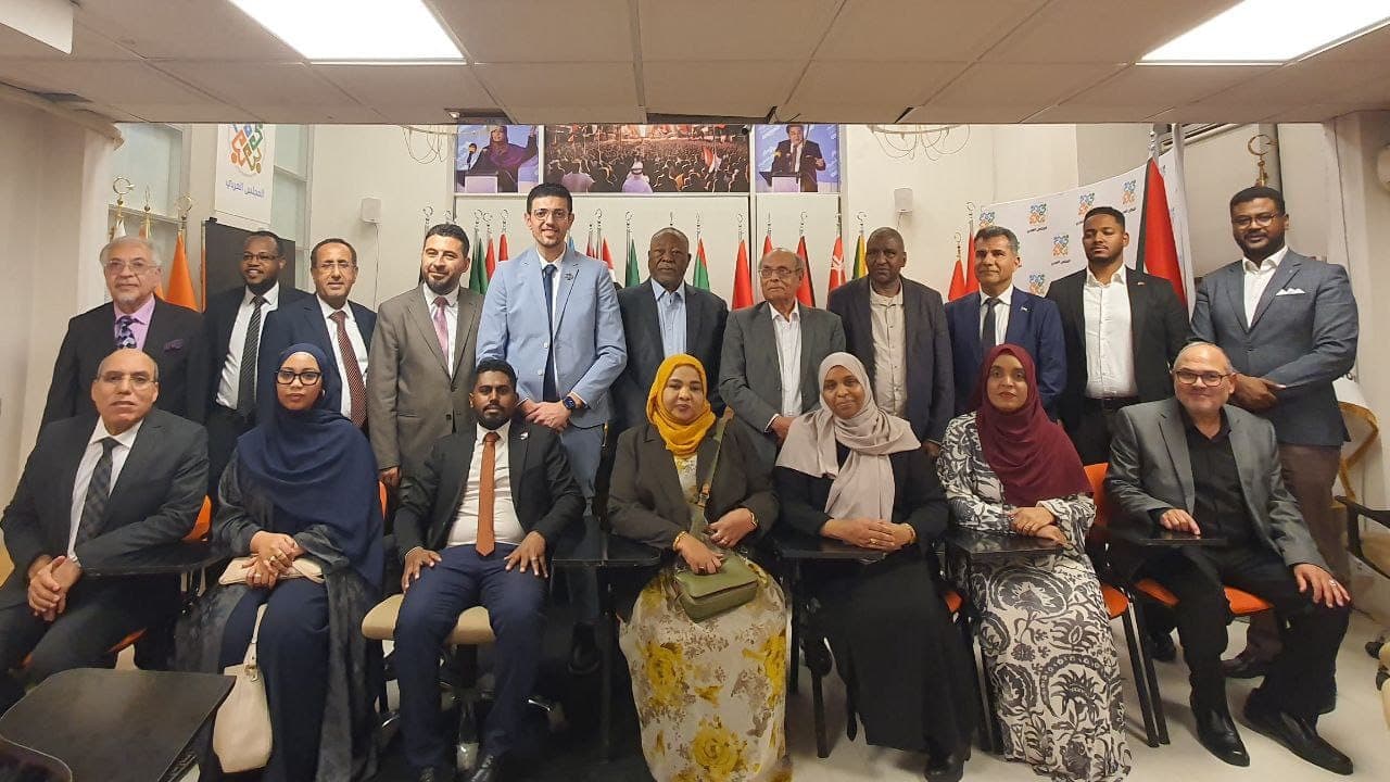 المجلس العربي يجدد تمسكه بوحدة السودان وسيادته ورفض أي مشروع للتقسيم