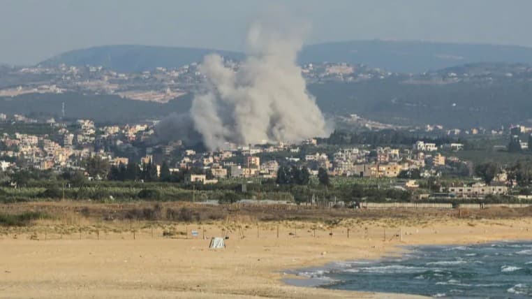 جنوب لبنان.. إنذار إسرائيلي بإخلاء صور وغارات مكثفة توقع قتلى وجرحى