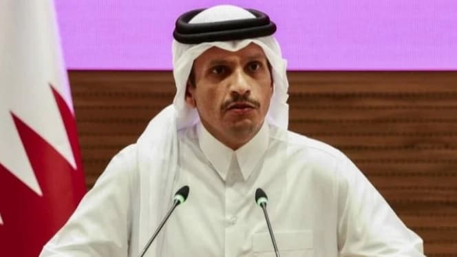 رئيس وزراء قطر يزور طهران لبحث خفض التصعيد وعودة الملاحة في هرمز