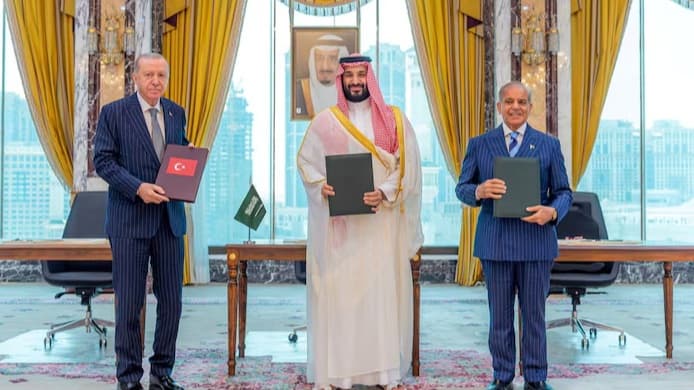 تركيا والسعودية وباكستان تعقد غدا أول اجتماع يتعلق باتفاقية الدفاع المشترك
