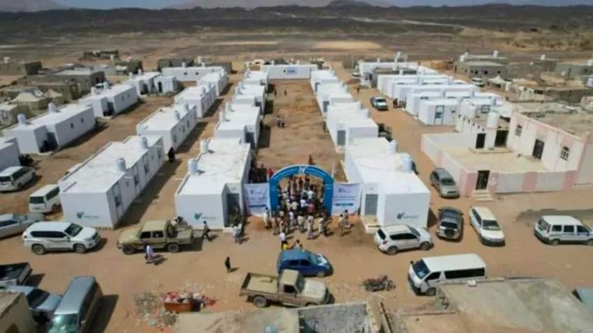 مأرب.. السلطة المحلية تبحث مع مسؤول أممي زيادة دعم احتياجات النازحين بالمحافظة