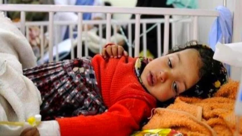 تعز.. وفاة طفلين وإصابة المئات بمرض الحصبة منذ بداية العام الجاري
