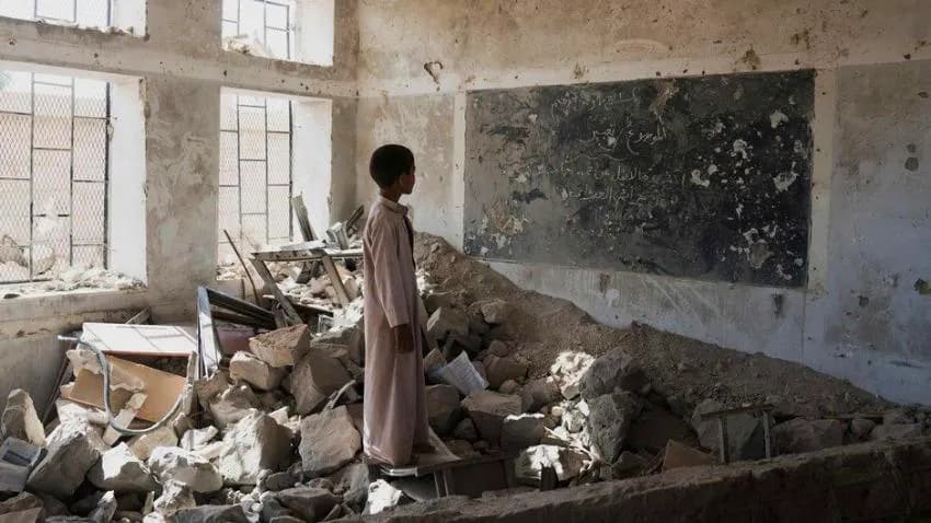تقرير دولي: 4 ملايين طفل يمني بسن التعليم لا يزالون خارج المدارس جرَّاء النزاع المستمر