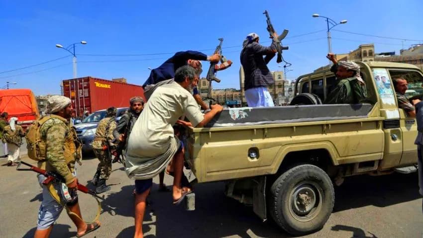 انتهاكات حوثية في الحديدة وإب.. رابطة الأمهات تدعو إلى وقف جرائم المليشيا