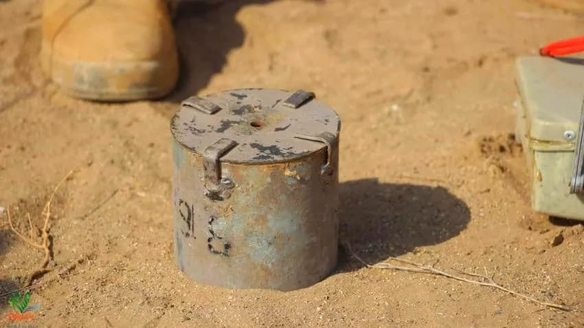 لحج.. مقتل امرأة بانفجار عبوة ناسفة زرعتها مليشيا الحوثي في بوابة منزلها في "كرش"