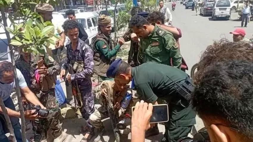 مركز دولي يرحب بخطة إنشاء مناطق خالية من السلاح في تعز