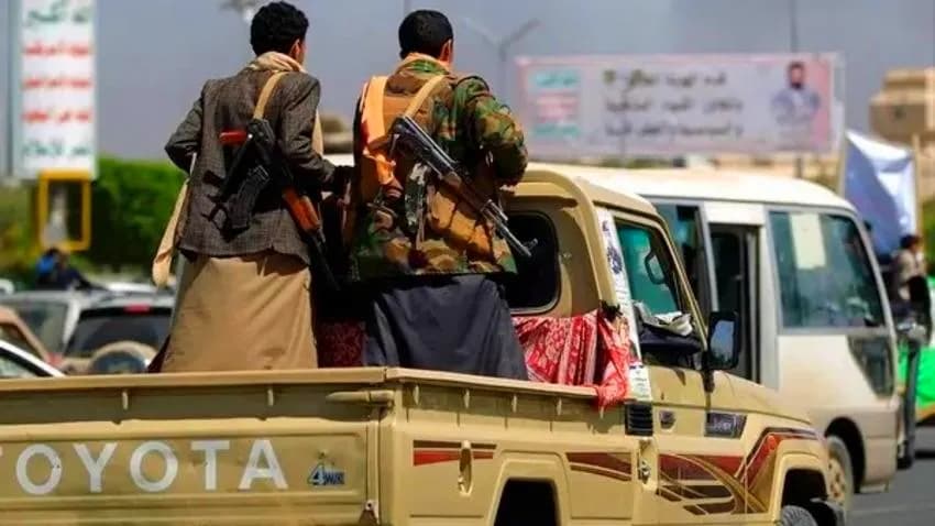 إب.. مليشيا الحوثي تواصل ابتزاز أهالي المختطفين