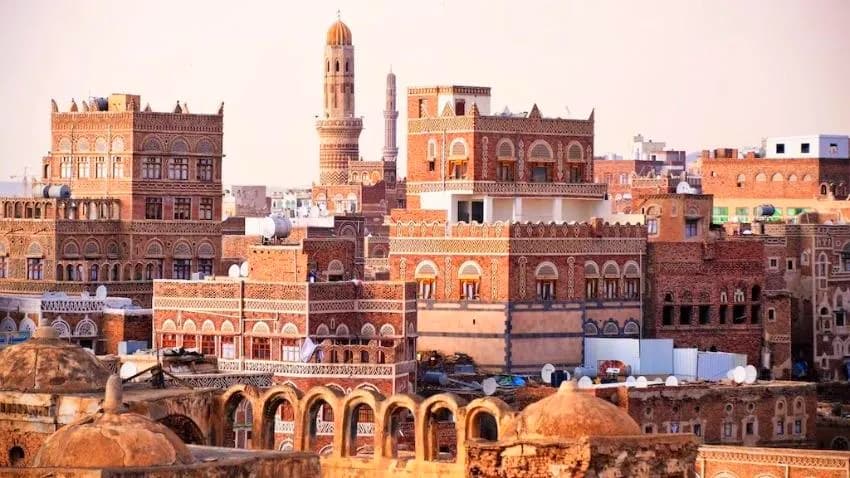 اليونسكو تعتمد مشروع قرار يمني لحماية التراث ومكافحة تهريب الآثار ودعم التعليم والإعلام