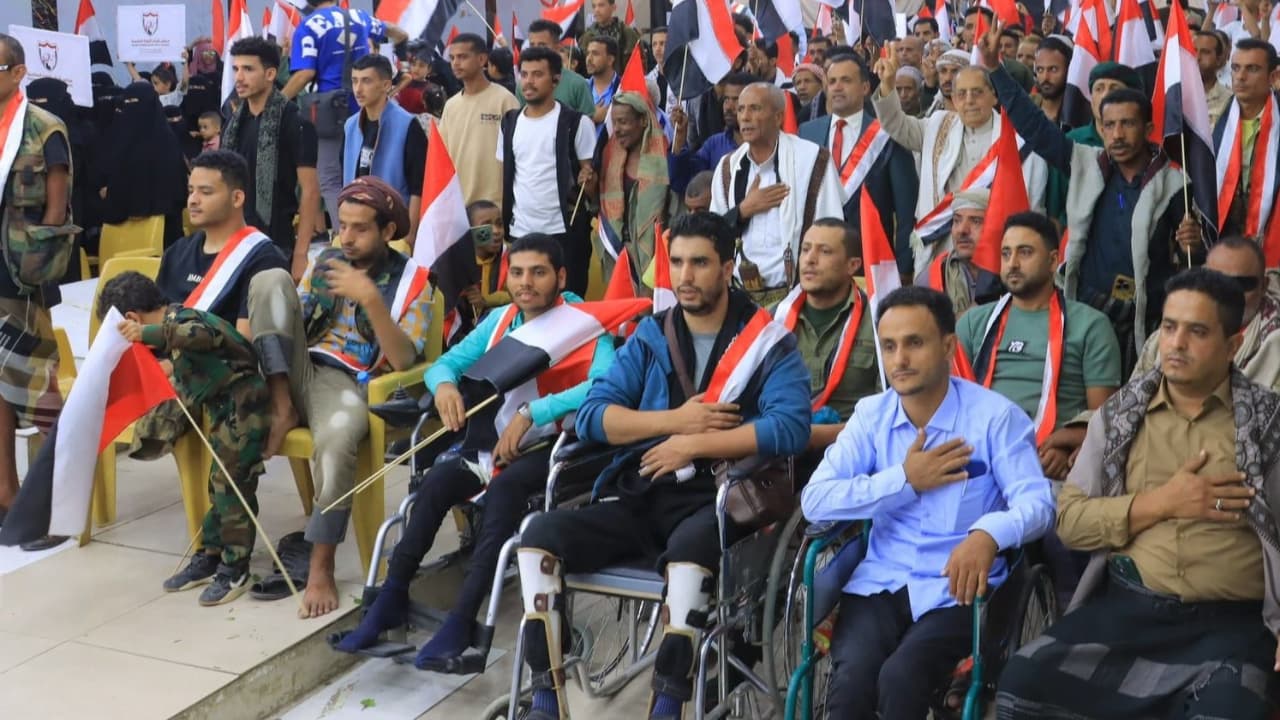 من مأرب إلى قلعة القاهرة بتعز.. شباب الثورة يحتفون بذكراها الـ15