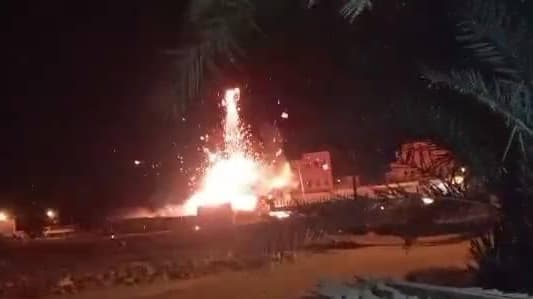 أمن حضرموت يحقق في ملابسات حريق محل خردة أدى لخسائر مالية كبيرة