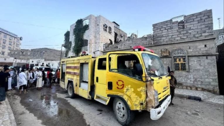مأرب.. وفاة 7 أشخاص وإصابة 9 إثر حريق ناتج عن تخزين الوقود في أحد المنازل