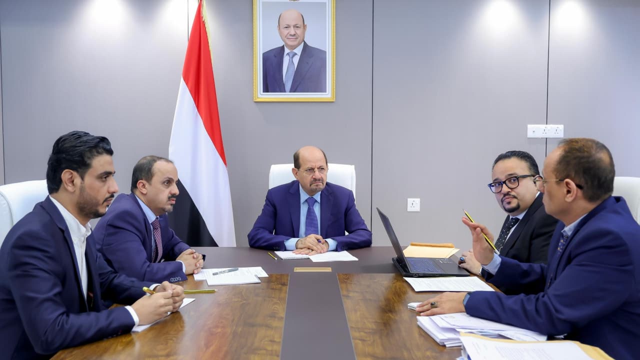 رئيس الوزراء: استعادة الإعلام الرسمي لريادته ضرورة وطنية