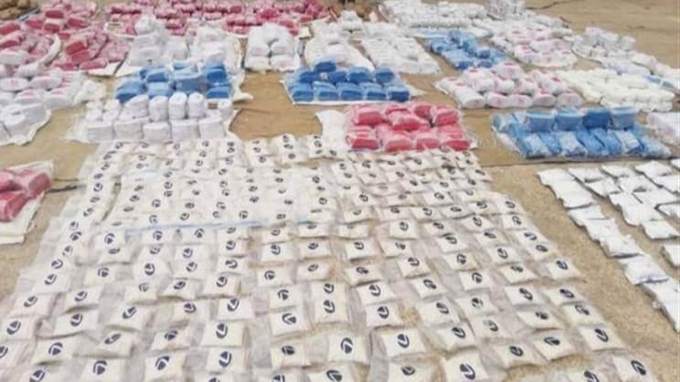الداخلية تعلن ضبط 11 متهما بجرائم مخدرات في عدن ولحج وحضرموت الساحل
