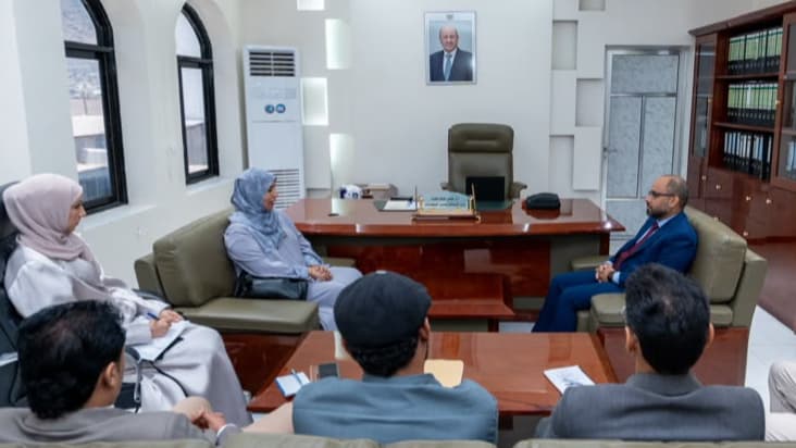وزارة الاتصالات وجهاز الإحصاء يناقشان إنشاء قاعدة بيانات وطنية آمنة