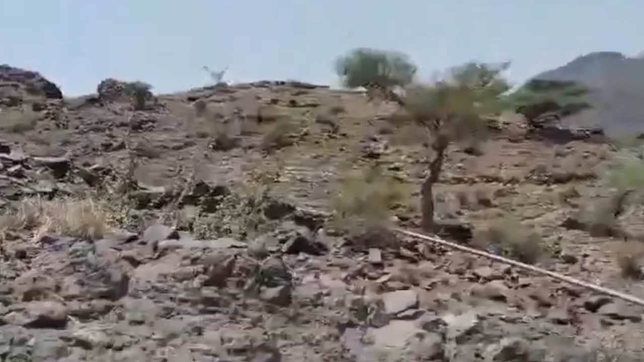 قوات محور تعز تستعيد "تبة الخزان" وتخوض معارك عنيفة غربي المحافظة