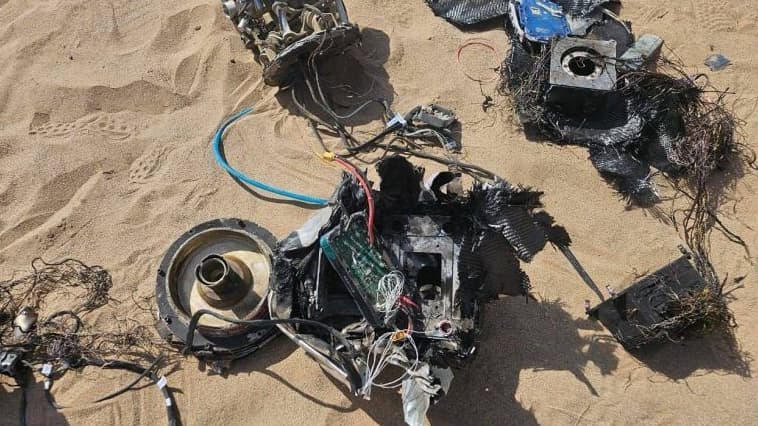 القوات المسلحة تسقط مسيّرات حوثية في عدة جبهات