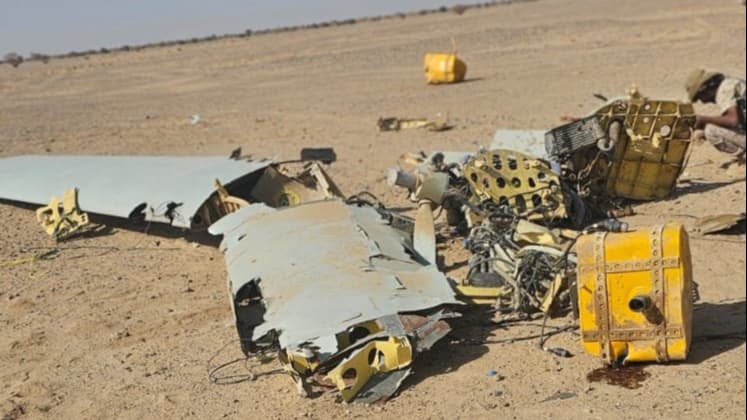 إسقاط طائرة مسيرة حوثية بالجوف وتعزيزات عسكرية تصل المخا