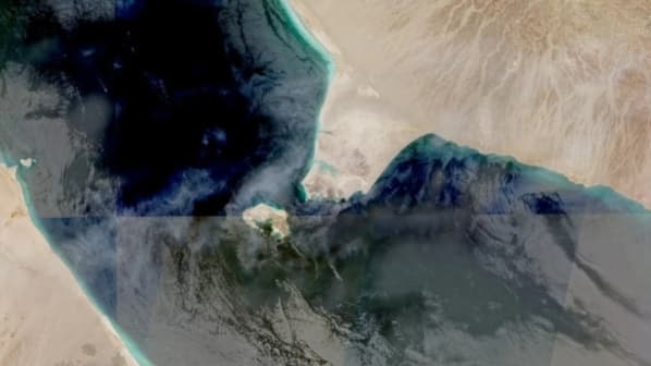 رويترز: الحوثيون يصلون إلى جزيرة بريم في مضيق باب المندب
