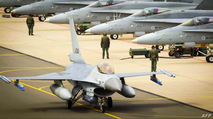 واشنطن تعزز قواتها في منطقة "سنتكوم" بمزيد من طائرات F-16