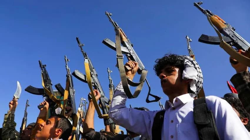 بيان أممي وآخر دولي يطالبان الحوثيين بإطلاق 13 مختطفا