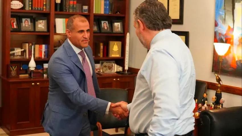 اليمن يطالب الولايات المتحدة بزيادة الضغط على مليشيا الحوثي واستهداف قياداتها