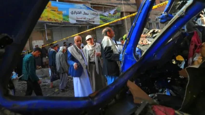 كيف يستغل الحوثيون الضربات الأميركية لتعزيز دعايتهم ومواصلة عمليات التجنيد؟