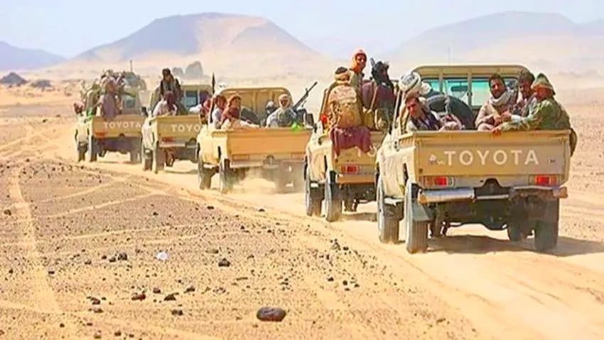 مصادر عسكرية تكشف لقناة بلقيس عن دفع مليشيا الحوثي بتعزيزات عسكرية كبيرة إلى جبهات مأرب