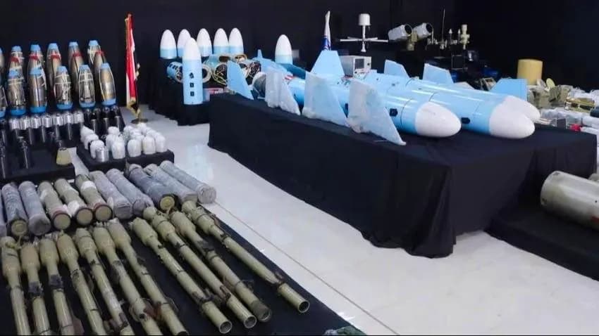 نيوزويك: واشنطن ستكثف تحركاتها لوقف نقل الأسلحة الإيرانية للحوثيين