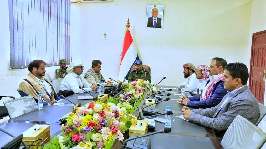 مأرب.. الأحزاب السياسية تجدد دعمها للقيادة الشرعية وتؤكد التزامها بمعركة الدفاع عن الجمهورية
