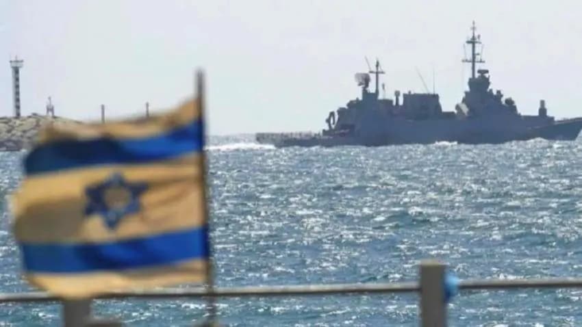 صحيفة عبرية: قطع إسرائيلية بالبحر الأحمر نفذت الضربة الأخيرة في صنعاء