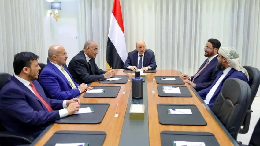 الرباعية الدولية تفوض سفيري الرياض وأبوظبي بمراجعة قرارات الرئاسي وشرعنة تعيينات الزبيدي