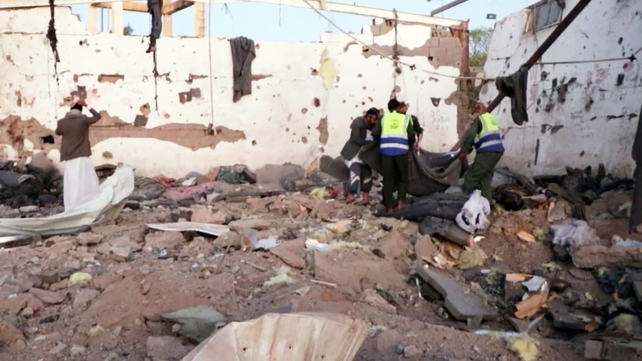 العفو الدولية تدعو للتحقيق في غارة أمريكية على مركز احتجاز المهاجرين بصعدة