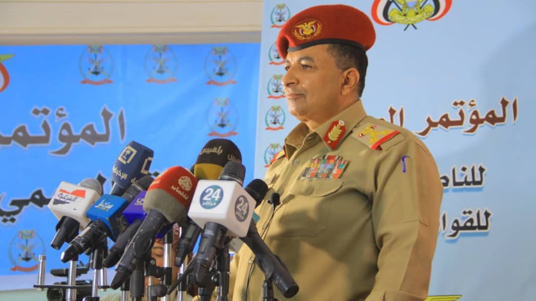 المتحدث باسم الجيش يكشف اختراقا استخباراتيا في صفوف الحوثيين