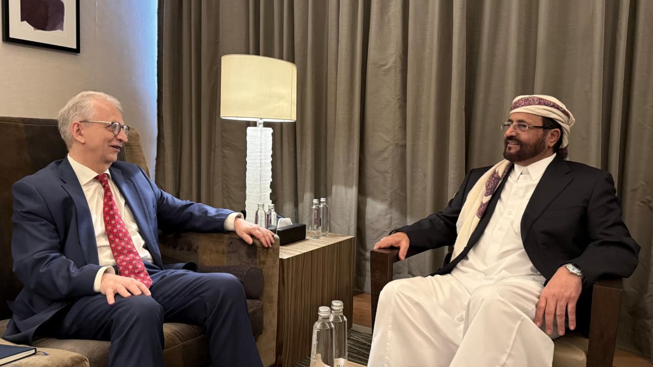 العرادة يبحث مع السفير الألماني الوضع الإنساني ويتهم مليشيا الحوثي بتقويص فرص السلام