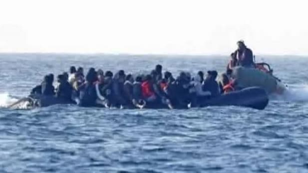 رحلة محفوفة بالمخاطر.. وصول 150 مهاجرا أفريقيا إلى شبوة بعد غرق 9 منهم