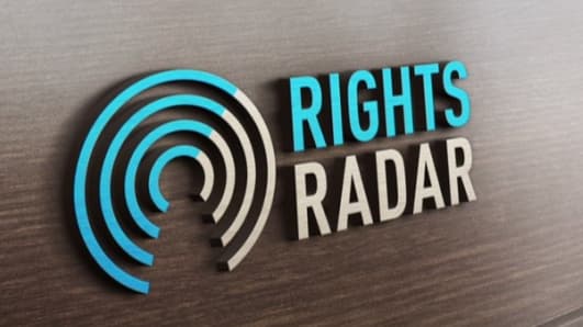 منظمة حقوقية تدعو غروندبرغ للتعاطي بمسؤولية قانونية وأخلاقية مع انتهاكات الحوثيين