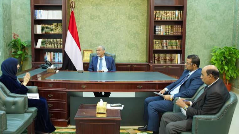 الصبيحي يوجه بتسهيل العمل الإنساني ويثمن جهود وزارة التخطيط