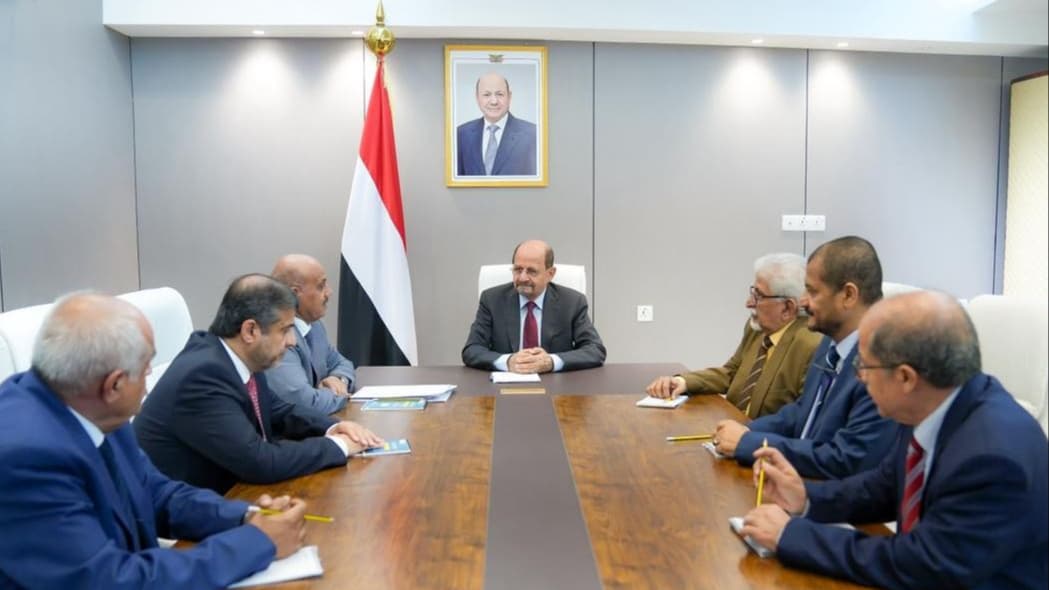 الحكومة تؤكد دعم استقلالية البنك المركزي ودوره في تحقيق الاستقرار المالي والنقدي