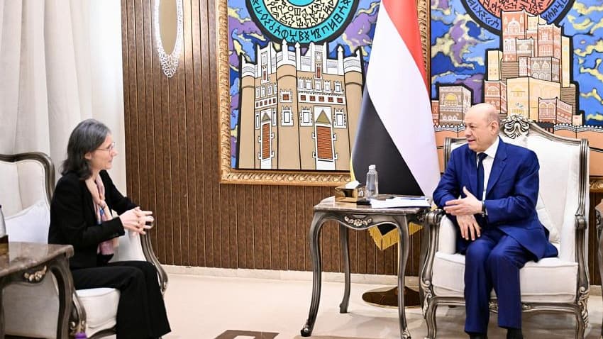الرئيس العليمي يبحث مع السفيرة الفرنسية تطورات الملف اليمني ويشيد بموقف باريس من الحوثيين