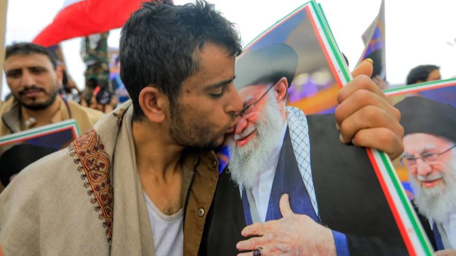 الحكومة الشرعية: استقرار اليمن لن يتحقق إلا بإنهاء الانقلاب والحوثيون ذراع يستخدمه الحرس الثوري