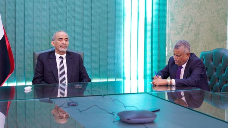 الصبيحي يدعو لدعم دولي عاجل لاستئناف تصدير النفط والغاز في اليمن