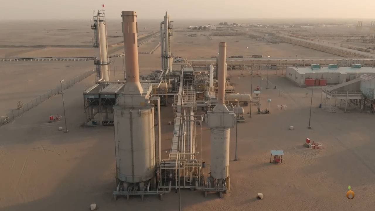 صافر تعلن جاهزيتها لاستئناف تصدير الغاز المسال بعد سنوات من التوقف