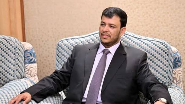 العليمي يتهم الحوثيين بتسييس الملفات الإنسانية ويؤكد استعداد الحكومة للتحرك عسكرياً