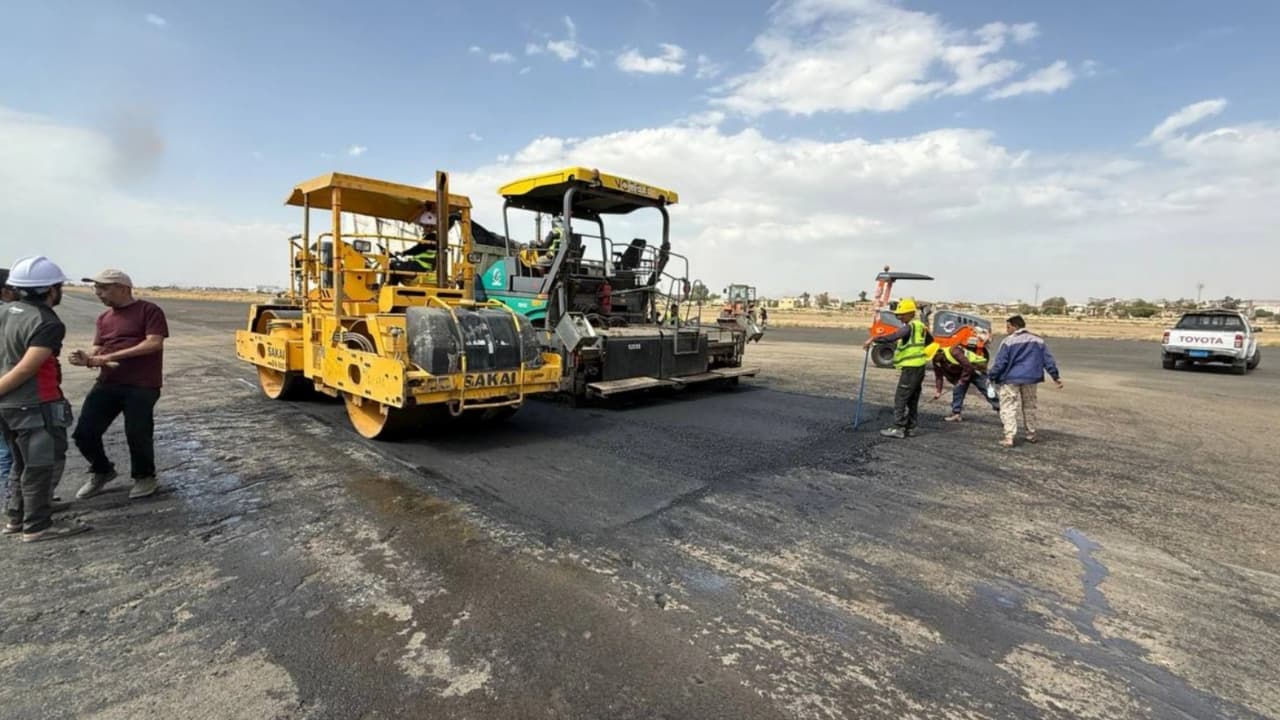 مليشيا الحوثي تعلن عودة (مطار صنعاء) للخدمة بعد تأهيل مدرجي الإقلاع والهبوط