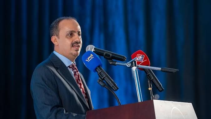 الإرياني: السلام في اليمن يبدأ بوقف الدعم الإيراني للحوثيين
