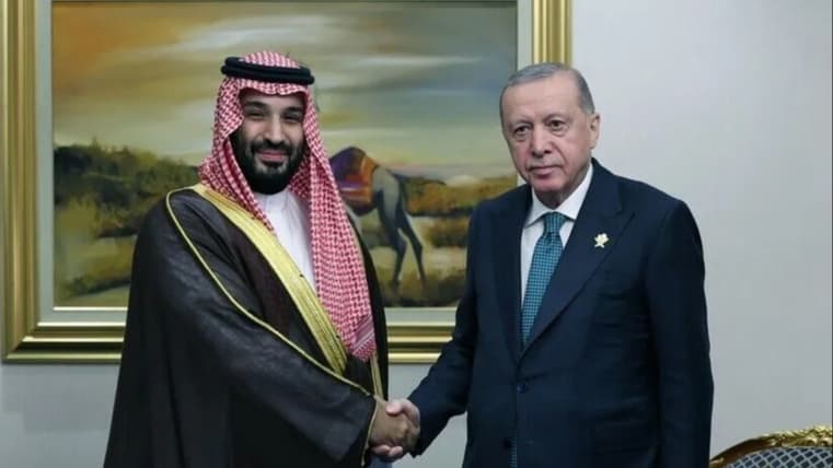 أردوغان: نأسف للهجمات على السعودية ونعمل من أجل سلام دائم في المنطقة