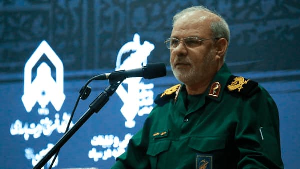 الحرس الثوري الإيراني يشترط رفع الحصار عن اليمن لعودة الاستقرار في المنطقة