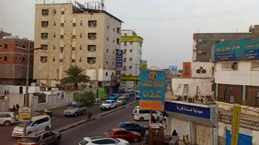إيجار العقار بالعملة الصعبة يفاقم معاناة سكان عدن